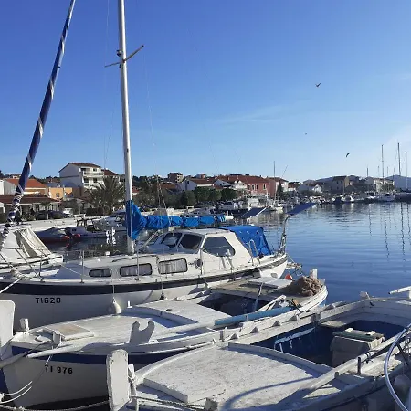 בית הארחה Palfi