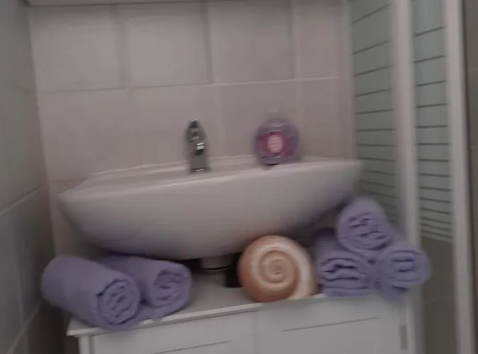 Palfi בית הארחה *